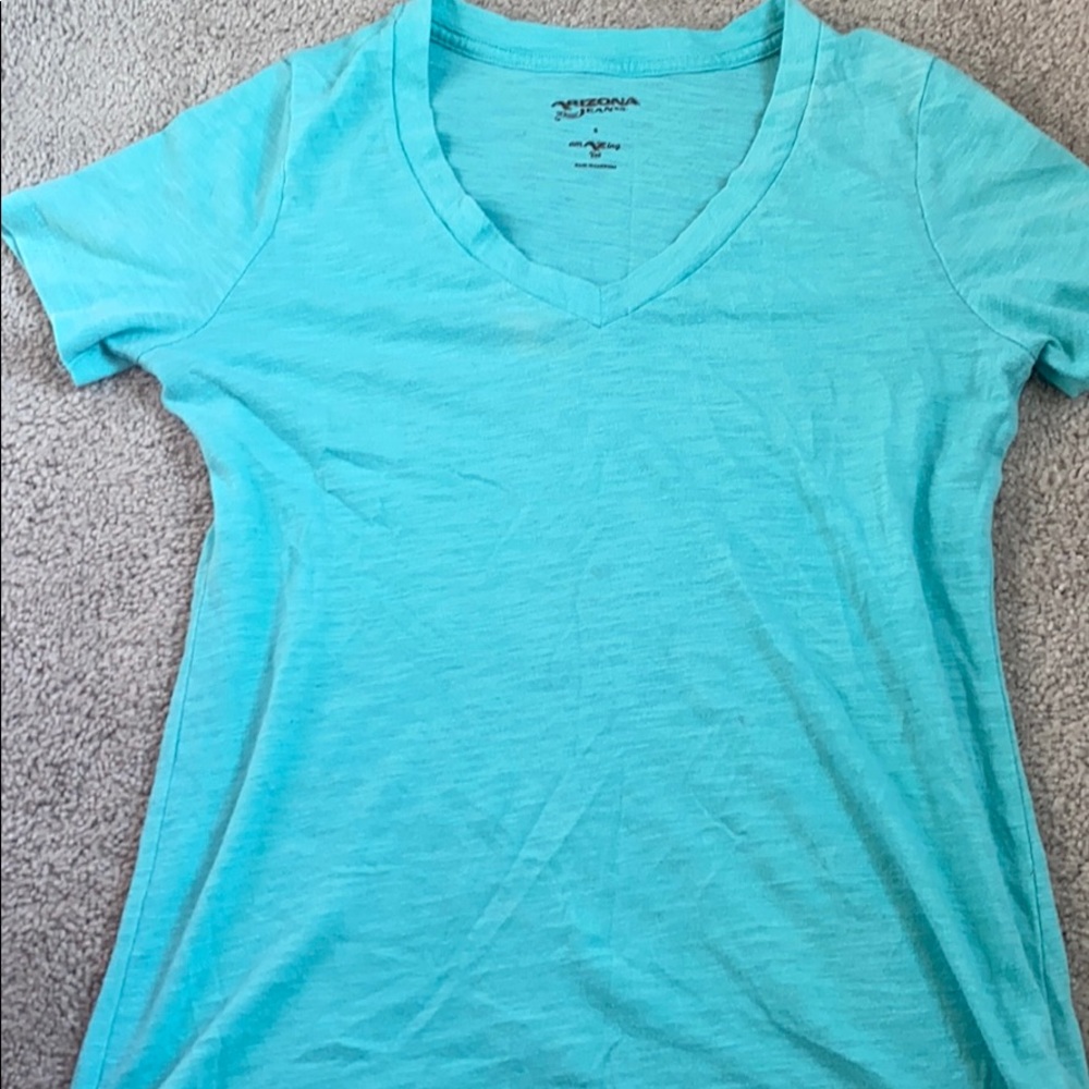 V neck t shirt